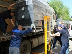 Выполнили сложнейший такелаж промышленного оборудования в Кызылорде